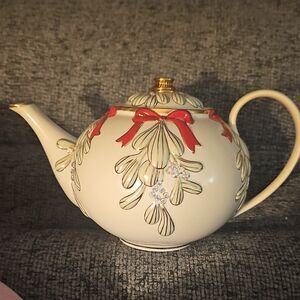 Lenox Fine Ivory China Teapot